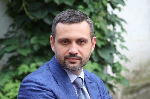 Кшиштоф Занусси поздравил главного редактора «Фомы» с юбилеем
